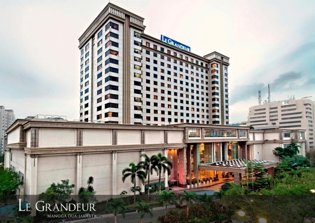 Le Grandeur Mangga Dua Hotel Jacarta Exterior foto