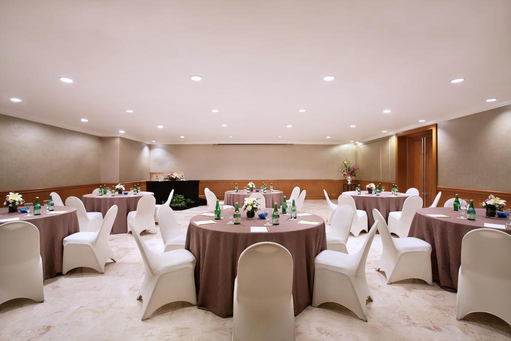 Le Grandeur Mangga Dua Hotel Jacarta Exterior foto