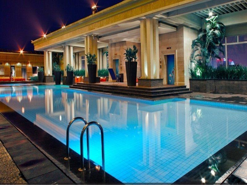Le Grandeur Mangga Dua Hotel Jacarta Exterior foto
